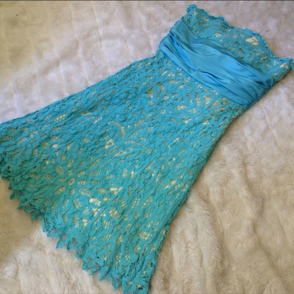 Betsy Johnson Aqua Blue and Yellow Crochet Lace Dress